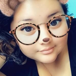 Meet your Posher, Vicky